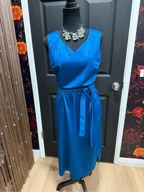 Vtg 70’s Solo San Francisco V-Neck Blue Sleeveless Midi Dress with Waist Tie